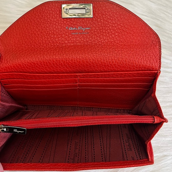 SALVATORE FERRAGAMO CALF LEATHER LONG WALLET AND SILK SCARF BUNDLE - Picture 4 of 15